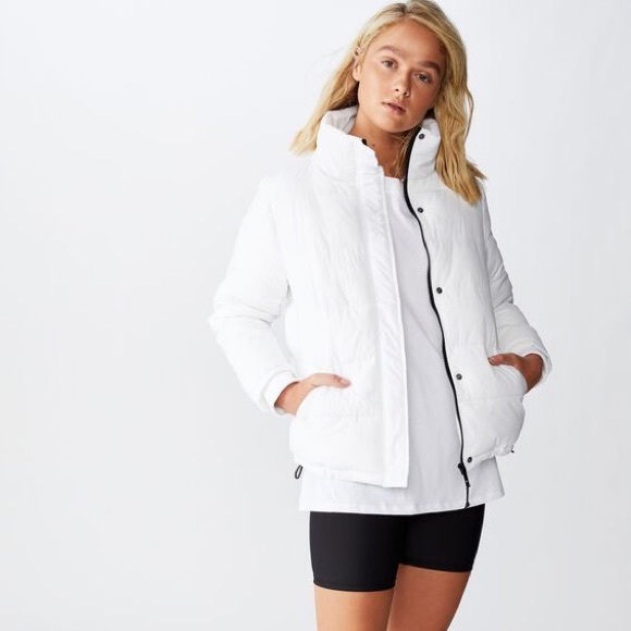 Cotton on Jackets \u0026 Coats | Cotton on The Mother Puffer Jacket in White | Color: White | Size: M | Brookes07's Closet